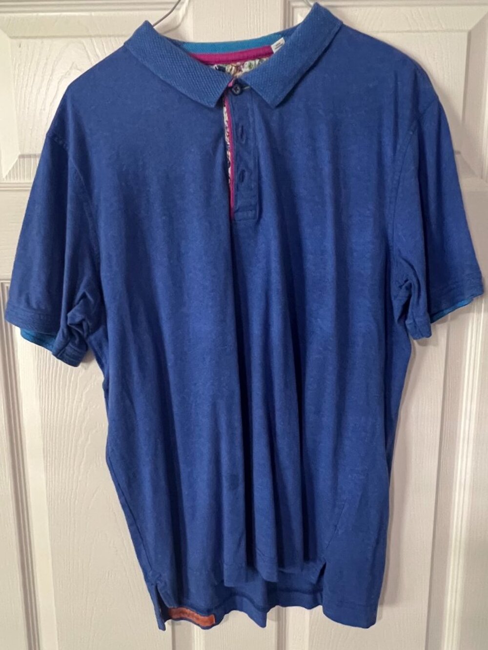 Classic Robert Graham Fit and Quality